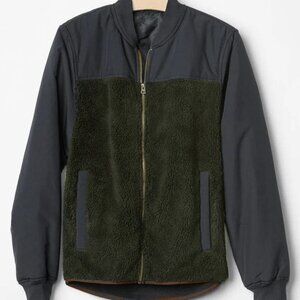 Vintage GAP green and black sherpa bomber jacket